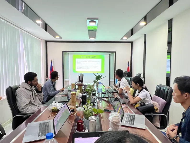 Introduction to MongoDB G-1