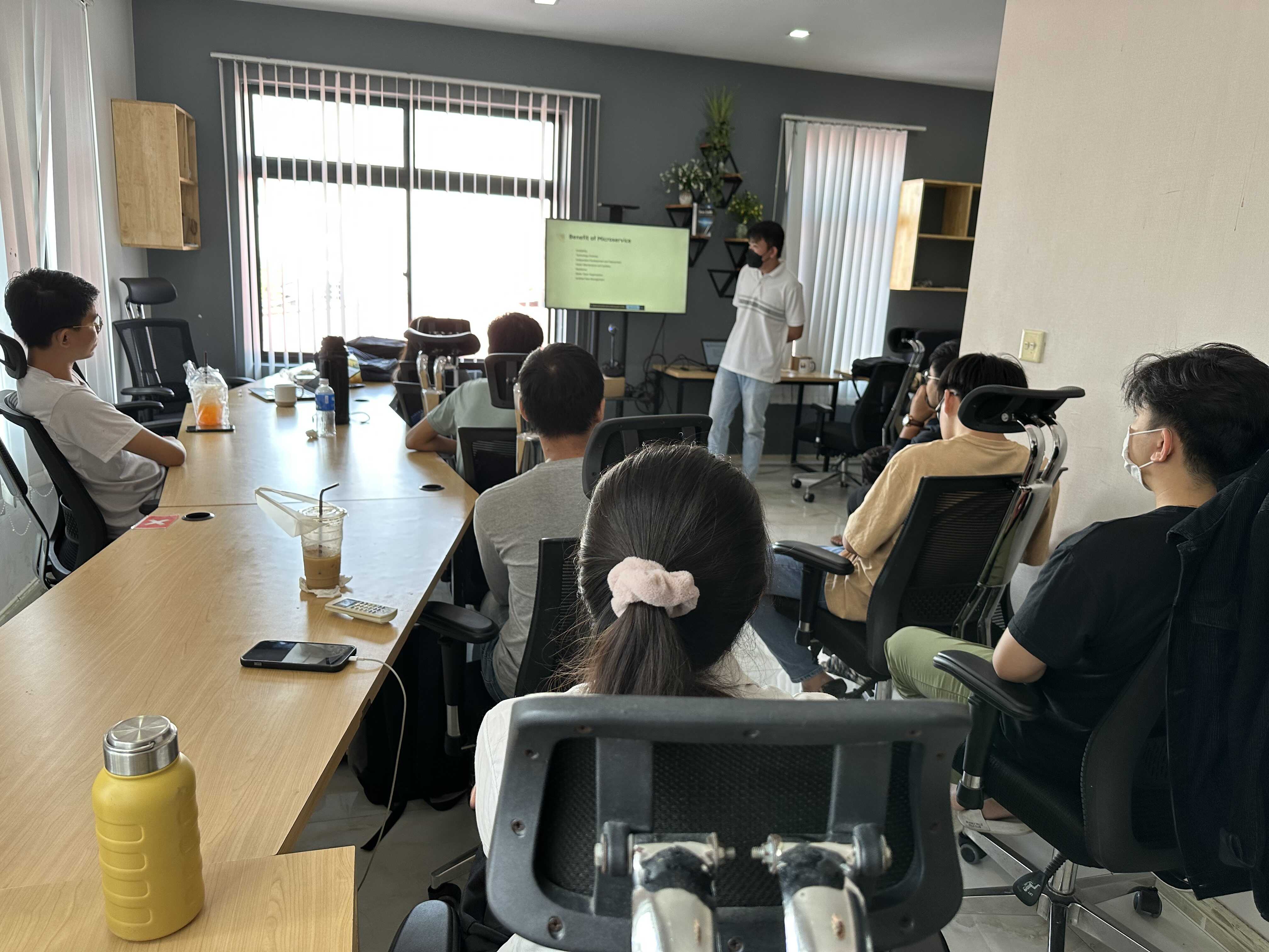 NodeJs Microservices Sharing G-7